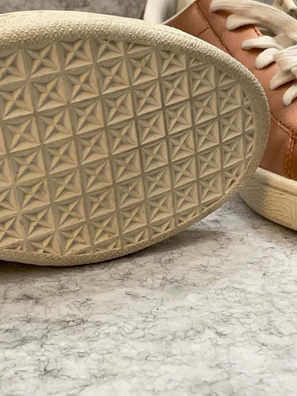 Puma Basket Classic Citi Metallic Women's Sneakers in Copper-Whisper White size - Picture 10 of 12